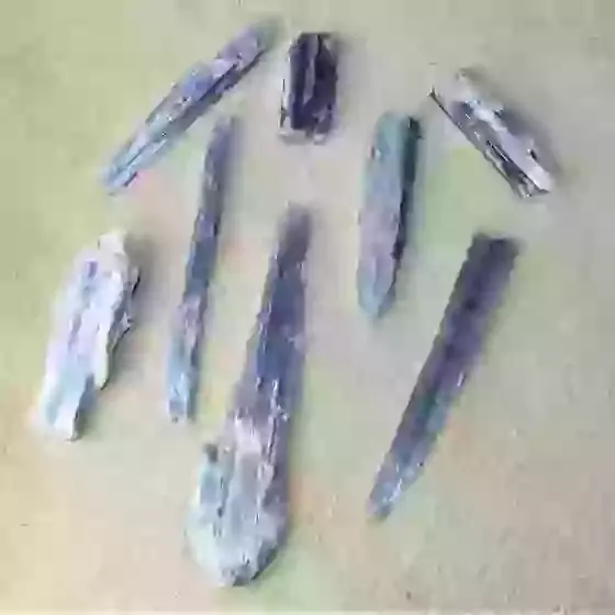 Kyanite Sizes Approx 2.5 to 2.5cm+ Long 